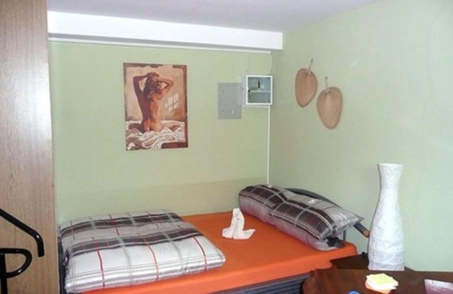Feuchtwangen Apartment | Experience Family-Friendly Comfort at Ferienwohnung Jotz