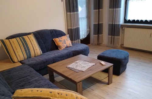 Konigsfeld Apartment | Pet-Friendly Ferienwohnung Königsfeld with Family Amenities
