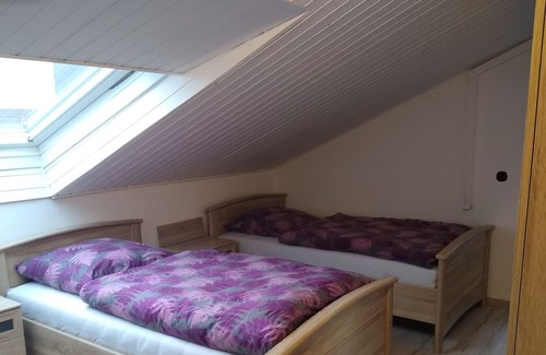 Konigsfeld Apartment | Pet-Friendly Ferienwohnung Königsfeld with Family Amenities