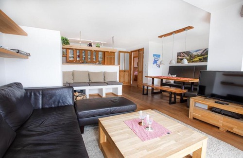 Konigsleiten Apartment | Top-Rated Ferienwohnung Königsleiten 111: Family-Friendly Stay