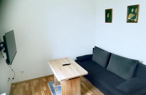 Limbach-Oberfrohna Apartment | Family-Friendly Getaway at Ferienwohnung Karsten near Chemnitz