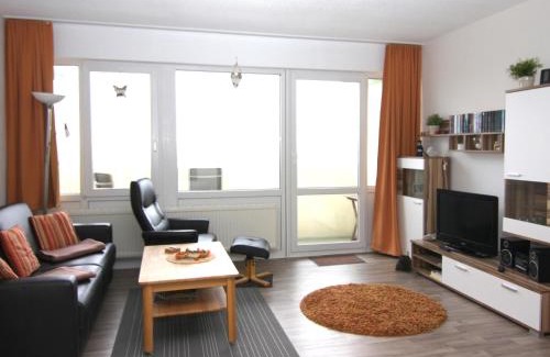 Holm Apartment | Cozy Ferienwohnung K1414 with Ocean View and Hot Tub