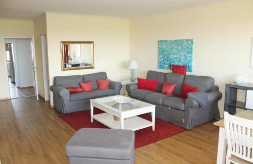Holm Apartment | Cozy Ferienwohnung K1606 with East Sea View for Families