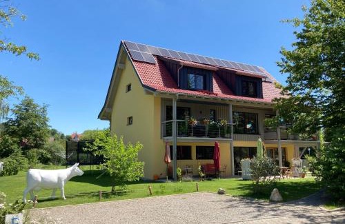 Ueberlingen Apartment | Prime Family Getaway at Ferienwohnung Kapellenweg Überlingen