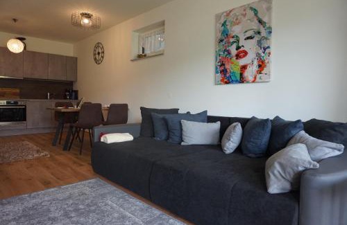 Sattendorf Apartment | Top-Rated Ferienwohnung Karasek with Hot Tub & Breakfast