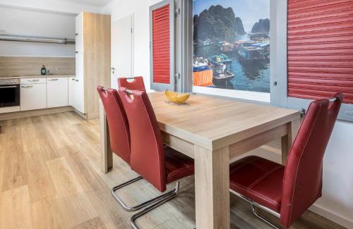 Singen Apartment | Family-Friendly Getaway at Ferienwohnung Katzmaier