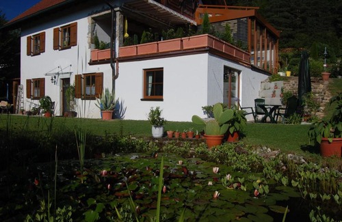 Gemarkung Tieringen Apartment | Cozy Ferienwohnung Kauffmann Bühler - Perfect for Families!