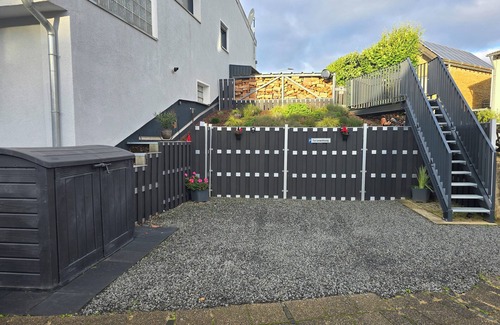 Nideggen Apartment | Top-Rated Ferienwohnung Kirchblick with Pet-Friendly Amenities