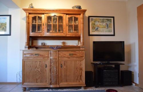 Heyweiler Apartment | Family-Friendly Ferienwohnung Kirchblick with Top Ratings