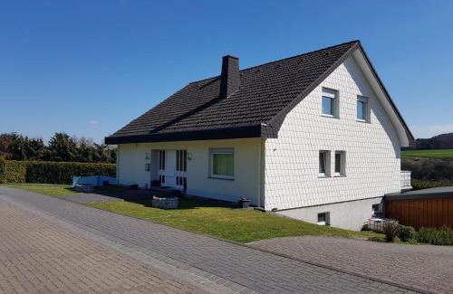 Oberzissen Apartment | Family-Friendly Retreat at Ferienwohnung Kittel - 9/10 Rated