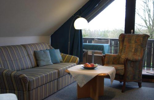 Leer Apartment | Pet-Friendly Retreat at Ferienwohnung Klausing - 8.3/10 Rated
