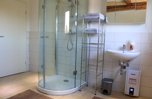 Druebeck Apartment | Pet-Friendly Ferienwohnung Klosterblick with Great Views