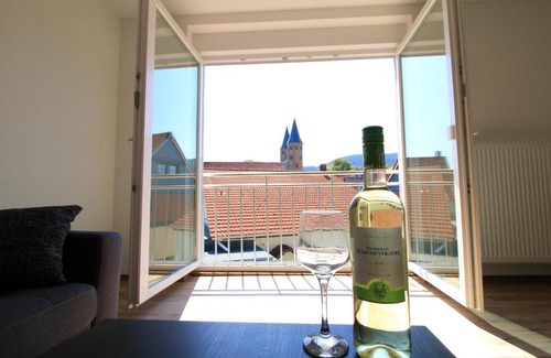 Druebeck Apartment | Pet-Friendly Ferienwohnung Klosterblick with Great Views