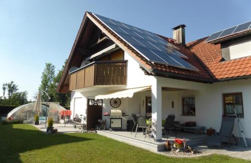 Wangen im Allgaeu Apartment | Child-Friendly Ferienwohnung Kollmann - Guest Rated 9.8