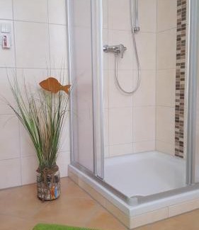 Stralsund Apartment | Top-Rated Ferienwohnung Kröning: Family-Friendly Escape