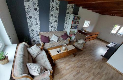 Numbrecht Apartment | Budget-Friendly Ferienwohnung Krahm: Pet & Child Friendly