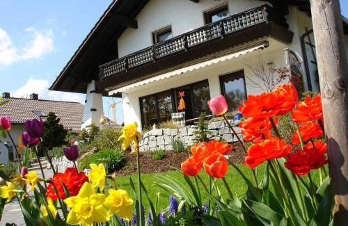 Furth im Wald Apartment | Pet-Friendly Retreat at Ferienwohnung Kreuzer Lydia