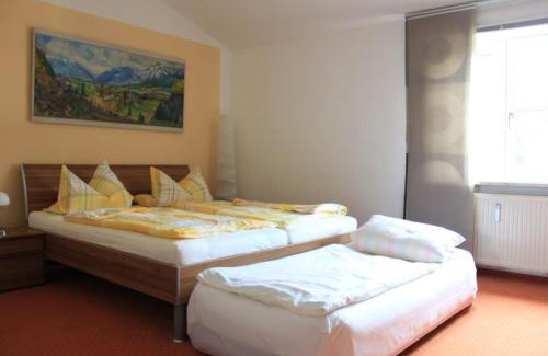 Teisendorf Apartment | Family-Friendly Ferienwohnung Krittian with Top Ratings