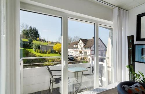 Heiligenrode Apartment | Cozy Ferienwohnung Kupfer: Pet-Friendly Family Retreat