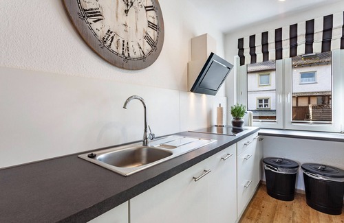 Eslohe Apartment | Cozy Getaway at Ferienwohnung "Kupferkessel" with Spa & Kitchen