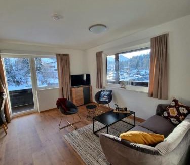 Koessen Apartment | Family-Friendly Getaway at Ferienwohnung Kurz - Rated 9.5