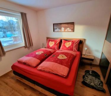 Koessen Apartment | Family-Friendly Getaway at Ferienwohnung Kurz - Rated 9.5