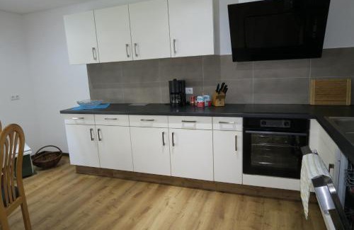 Lauterhofen Apartment | Ferienwohnung Kurzendorfer