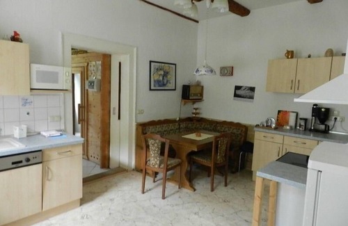 Wernigerode Apartment | Cozy Ferienwohnung Kutscherhaus with Ocean View & Spa