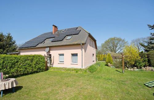 Luessow Apartment | Family-Friendly Ferienwohnung Lüssow with Wheelchair Access