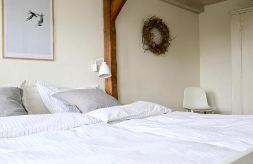 Sonke-Nissen-Koog Apartment | Discover "Lüttmoor" - Oceanfront Retreat with Top Reviews