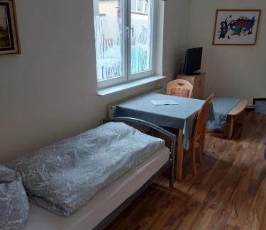 St. Gertrud Apartment | Family-Friendly Retreat at Ferienwohnung Lützowstrasse 2