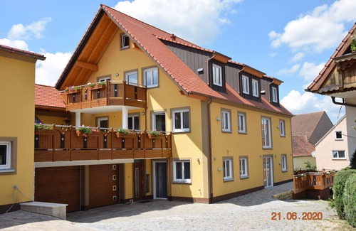 Bechhofen Apartment | Discover Ferienwohnung Landglück: Family-Friendly Getaway
