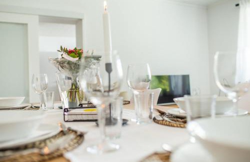 Nuttlar Apartment | Family-Friendly Ferienwohnung Landparadies with Kitchen Access
