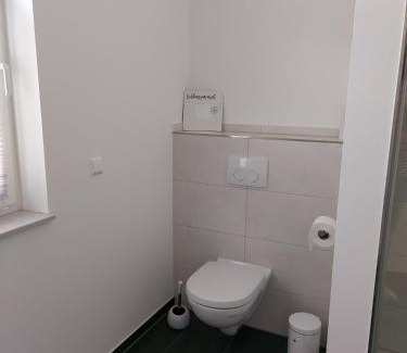 Oberkleen Apartment | Pet-Friendly Ferienwohnung Langgöns with Breakfast Included