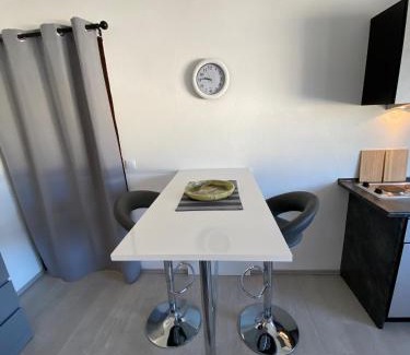 Losheim am See Apartment | Pet-Friendly Retreat at Ferienwohnung Lappano, Losheim am See