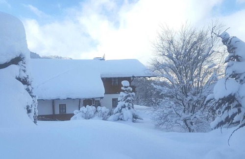 Marktschellenberg Apartment | Pet and Child Friendly Retreat at Ferienwohnung Lenz