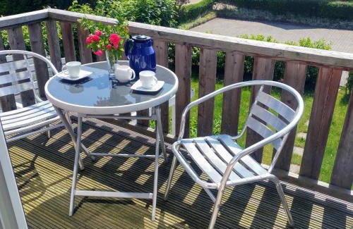 Maasholm-Bad Apartment | Family-Friendly Retreat at Ferienwohnung Lee with Pets Welcome
