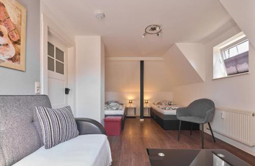 Gaschwitz Apartment | Pet-Friendly Ferienwohnung Leipzig Süd with Ocean Views