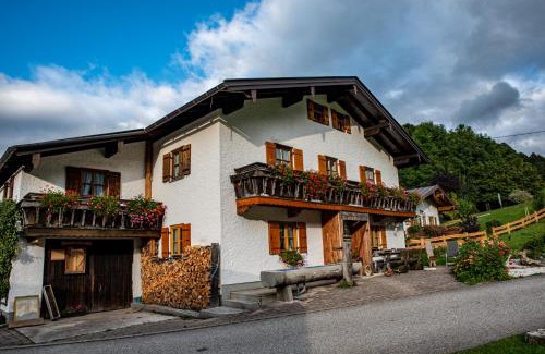Marktschellenberg House | Top-Rated Family Getaway at Ferienwohnung Lippenlehen