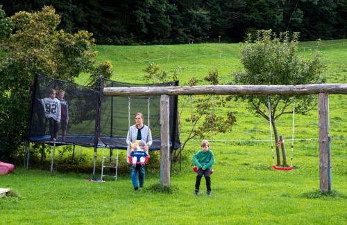 Marktschellenberg House | Top-Rated Family Getaway at Ferienwohnung Lippenlehen