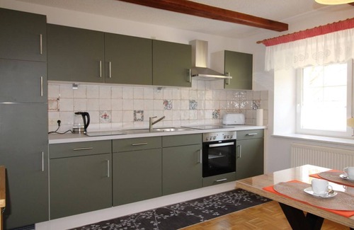 Pirna Apartment | Cozy Ferienwohnung "Linda" - Ocean View Retreat Awaits
