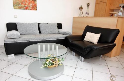 Schoemberg Apartment | Pet-Friendly Ferienwohnung Linder with High Guest Ratings