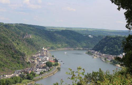 Lierschied Apartment | Family-Friendly Ferienwohnung Loreley - Rated 9.5/10