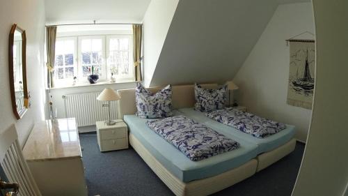 Tating Apartment | Family-Friendly Ferienwohnung Lotshüs with High Ratings