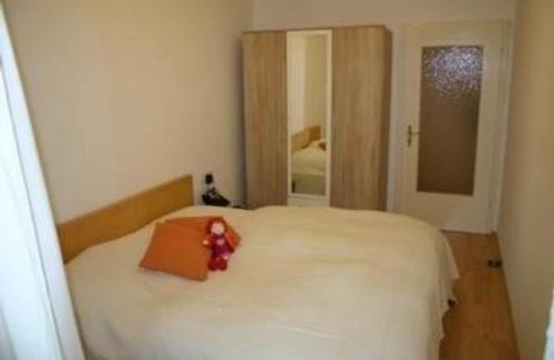 Trochtelfingen Apartment | Cozy Ferienwohnung in Trochtelfingen with Grill & Terrace