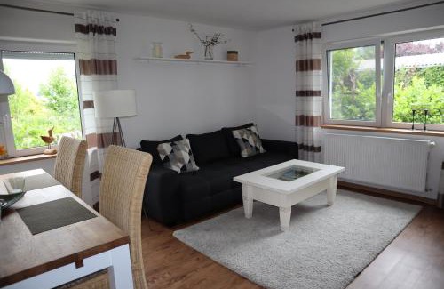 Felgentreu Apartment | Top-Rated Ferienwohnung Lotte: Family-Friendly & Accessible