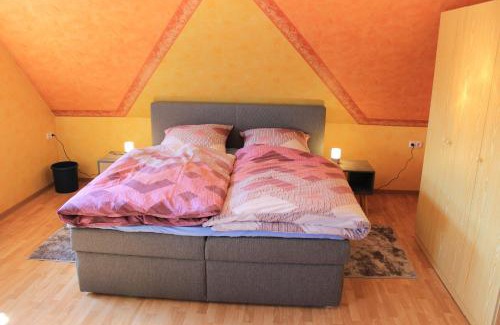 Esterwegen Apartment | Child-Friendly Getaway at Ferienwohnung Luttmann