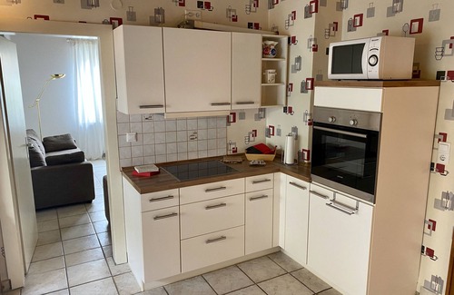 Ascheberg Apartment | Family-Friendly Ferienwohnung Lutz with Pool & Kitchen