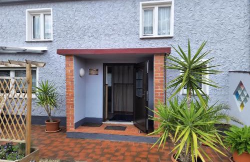 Markische Heide Apartment | Pet-Friendly Ferienwohnung Lux with Excellent Guest Ratings