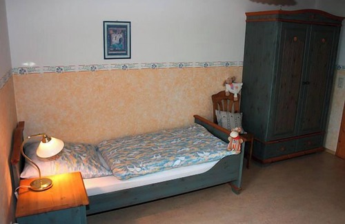 Bergen Apartment | Discover Märzenbecher: Family-Friendly Getaway Awaits